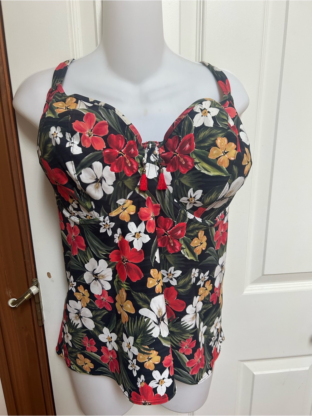 Freya Floral Bra-Sized Underwire Tankini Top US 38H UK 38FF- Black, Red, Yellow